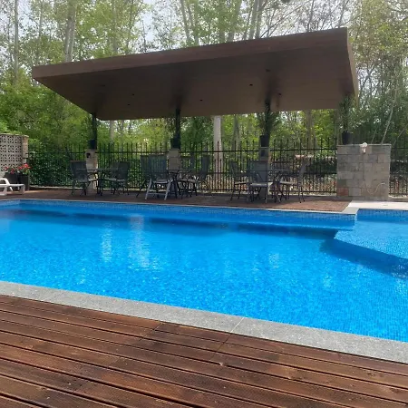 Daire Park And Pool Misivri
