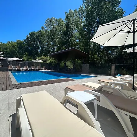 Appartamento Park And Pool